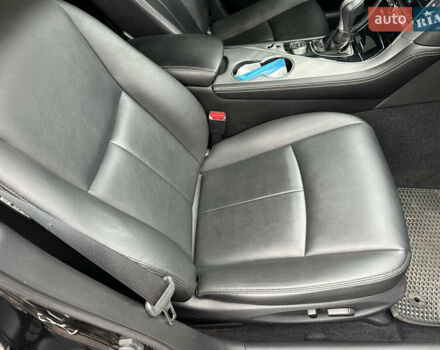 Черный Инфинити Q50, объемом двигателя 3 л и пробегом 80 тыс. км за 13300 $, фото 16 на Automoto.ua