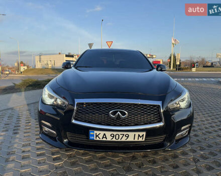 Чорний Інфініті Q50, об'ємом двигуна 3 л та пробігом 142 тис. км за 12500 $, фото 1 на Automoto.ua