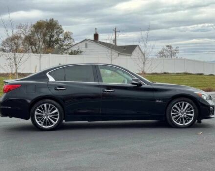 Чорний Інфініті Q50, об'ємом двигуна 3 л та пробігом 77 тис. км за 11400 $, фото 3 на Automoto.ua