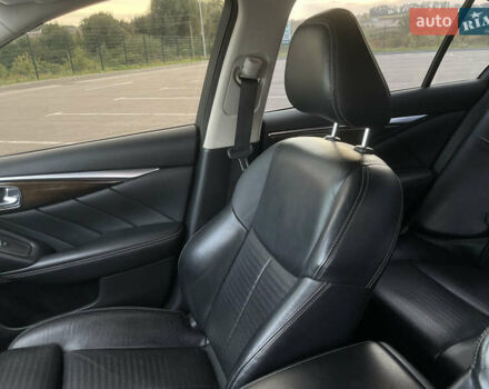 Черный Инфинити Q50, объемом двигателя 3 л и пробегом 155 тыс. км за 16699 $, фото 27 на Automoto.ua