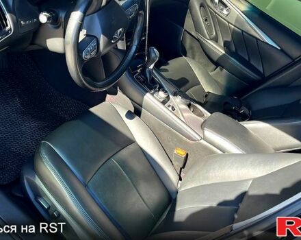 Чорний Інфініті Q50, об'ємом двигуна 3 л та пробігом 0 тис. км за 12000 $, фото 5 на Automoto.ua