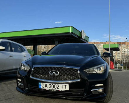 Черный Инфинити Q50, объемом двигателя 3 л и пробегом 175 тыс. км за 13700 $, фото 1 на Automoto.ua