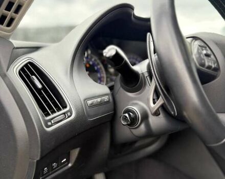 Черный Инфинити Q50, объемом двигателя 3.5 л и пробегом 149 тыс. км за 16999 $, фото 10 на Automoto.ua