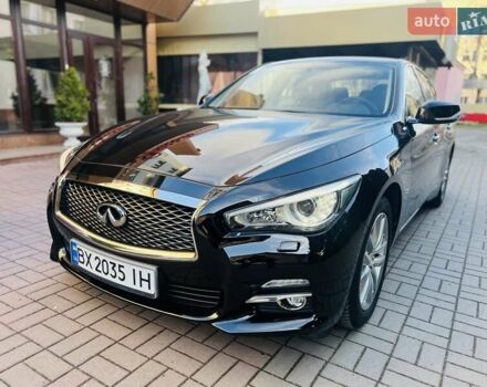 Черный Инфинити Q50, объемом двигателя 2 л и пробегом 53 тыс. км за 18900 $, фото 2 на Automoto.ua