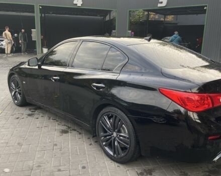 Чорний Інфініті Q50, об'ємом двигуна 3 л та пробігом 122 тис. км за 16999 $, фото 4 на Automoto.ua