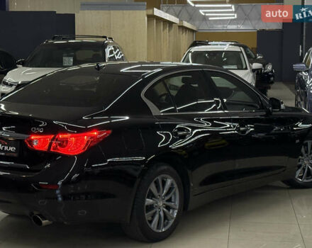 Черный Инфинити Q50, объемом двигателя 3 л и пробегом 137 тыс. км за 15499 $, фото 9 на Automoto.ua