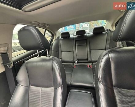 Чорний Інфініті Q50, об'ємом двигуна 3 л та пробігом 109 тис. км за 15900 $, фото 7 на Automoto.ua