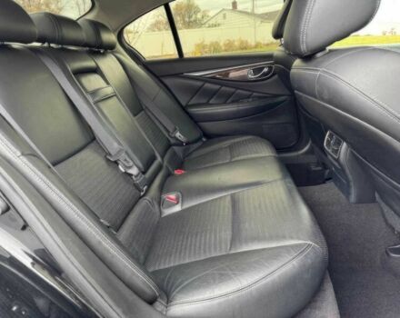 Чорний Інфініті Q50, об'ємом двигуна 3 л та пробігом 77 тис. км за 11400 $, фото 11 на Automoto.ua