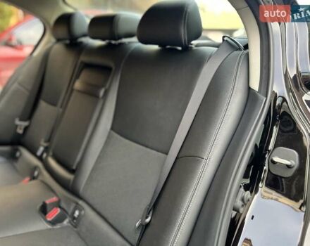 Черный Инфинити Q50, объемом двигателя 2 л и пробегом 53 тыс. км за 18900 $, фото 98 на Automoto.ua