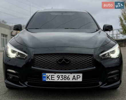 Черный Инфинити Q50, объемом двигателя 3 л и пробегом 155 тыс. км за 12000 $, фото 3 на Automoto.ua