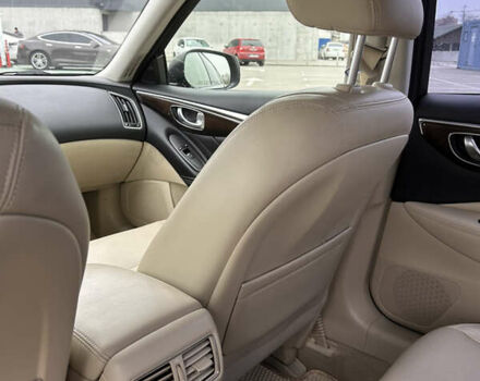 Черный Инфинити Q50, объемом двигателя 3 л и пробегом 110 тыс. км за 15500 $, фото 22 на Automoto.ua