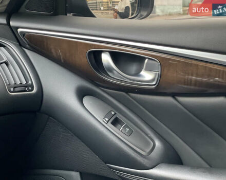 Черный Инфинити Q50, объемом двигателя 3 л и пробегом 155 тыс. км за 16699 $, фото 38 на Automoto.ua