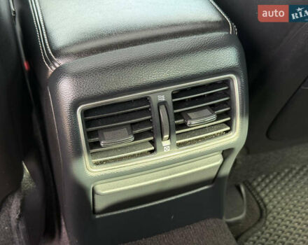 Черный Инфинити Q50, объемом двигателя 3 л и пробегом 157 тыс. км за 13500 $, фото 35 на Automoto.ua