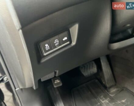 Черный Инфинити Q50, объемом двигателя 2 л и пробегом 53 тыс. км за 18900 $, фото 89 на Automoto.ua