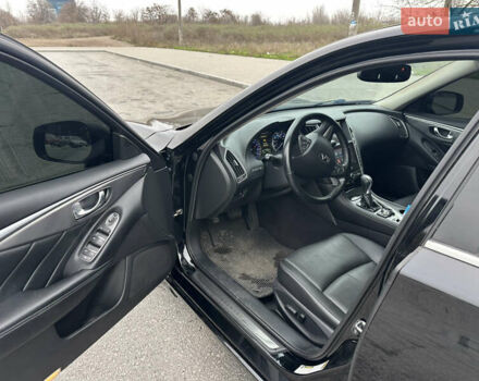 Черный Инфинити Q50, объемом двигателя 3 л и пробегом 80 тыс. км за 13300 $, фото 8 на Automoto.ua