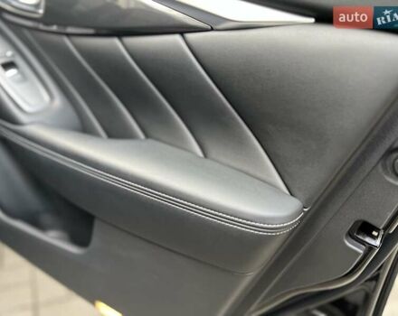 Черный Инфинити Q50, объемом двигателя 2 л и пробегом 53 тыс. км за 18900 $, фото 112 на Automoto.ua