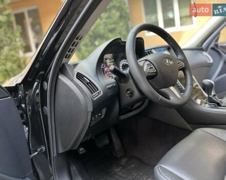 Черный Инфинити Q50, объемом двигателя 2 л и пробегом 53 тыс. км за 18900 $, фото 77 на Automoto.ua