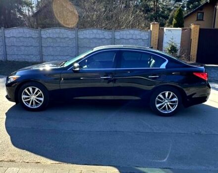 Черный Инфинити Q50, объемом двигателя 2 л и пробегом 137 тыс. км за 14500 $, фото 1 на Automoto.ua