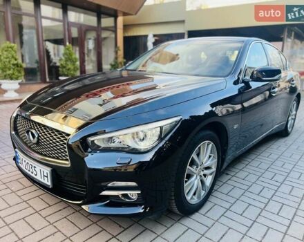 Черный Инфинити Q50, объемом двигателя 2 л и пробегом 53 тыс. км за 18900 $, фото 1 на Automoto.ua