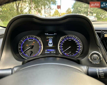 Чорний Інфініті Q50, об'ємом двигуна 2.14 л та пробігом 216 тис. км за 16400 $, фото 21 на Automoto.ua