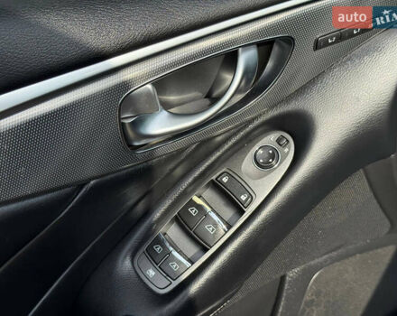 Черный Инфинити Q50, объемом двигателя 3 л и пробегом 157 тыс. км за 13500 $, фото 32 на Automoto.ua