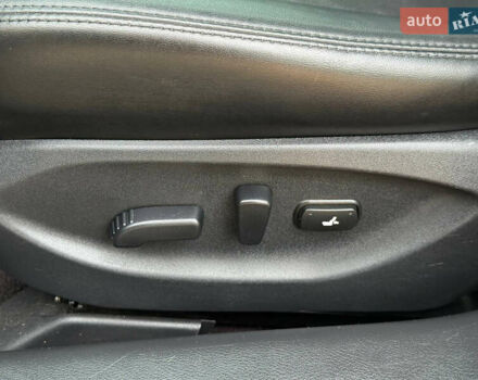 Черный Инфинити Q50, объемом двигателя 3 л и пробегом 157 тыс. км за 13500 $, фото 33 на Automoto.ua