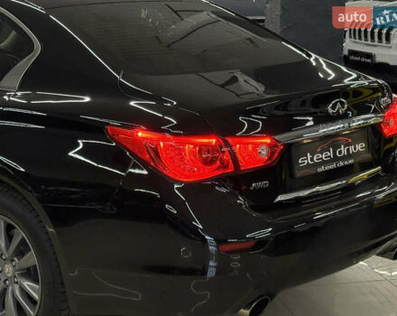 Черный Инфинити Q50, объемом двигателя 3 л и пробегом 137 тыс. км за 15499 $, фото 14 на Automoto.ua