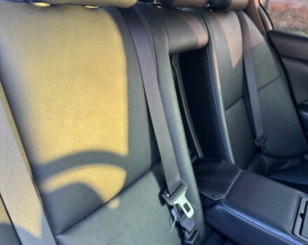 Чорний Інфініті Q50, об'ємом двигуна 3 л та пробігом 142 тис. км за 12500 $, фото 23 на Automoto.ua