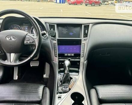 Чорний Інфініті Q50, об'ємом двигуна 1.99 л та пробігом 93 тис. км за 18900 $, фото 7 на Automoto.ua