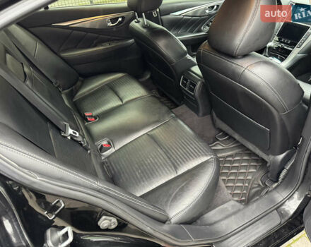 Черный Инфинити Q50, объемом двигателя 3 л и пробегом 100 тыс. км за 9999 $, фото 7 на Automoto.ua