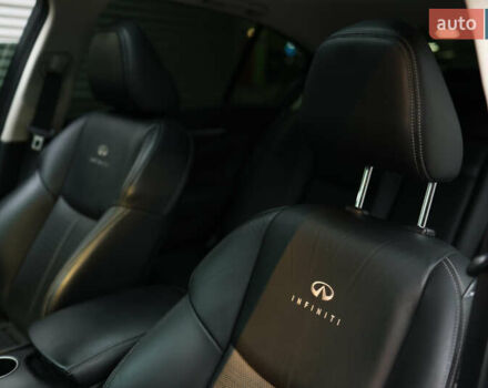 Черный Инфинити Q50, объемом двигателя 3 л и пробегом 157 тыс. км за 17777 $, фото 19 на Automoto.ua