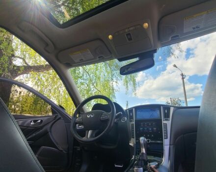Чорний Інфініті Q50, об'ємом двигуна 0 л та пробігом 95 тис. км за 19000 $, фото 10 на Automoto.ua