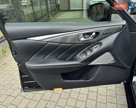 Черный Инфинити Q50, объемом двигателя 3 л и пробегом 100 тыс. км за 9999 $, фото 11 на Automoto.ua