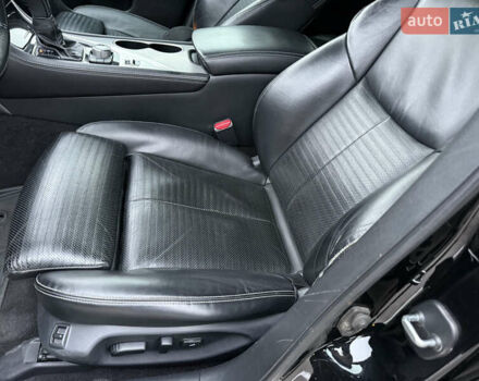 Черный Инфинити Q50, объемом двигателя 3 л и пробегом 112 тыс. км за 17800 $, фото 16 на Automoto.ua