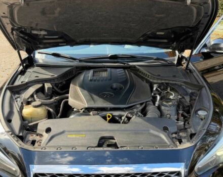 Чорний Інфініті Q50, об'ємом двигуна 2 л та пробігом 50 тис. км за 5500 $, фото 15 на Automoto.ua