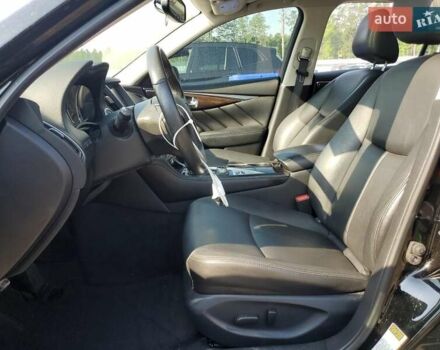 Черный Инфинити Q50, объемом двигателя 3 л и пробегом 75 тыс. км за 2900 $, фото 6 на Automoto.ua