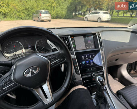 Чорний Інфініті Q50, об'ємом двигуна 3 л та пробігом 66 тис. км за 26500 $, фото 18 на Automoto.ua