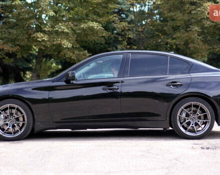 Чорний Інфініті Q50, об'ємом двигуна 3 л та пробігом 66 тис. км за 26500 $, фото 4 на Automoto.ua