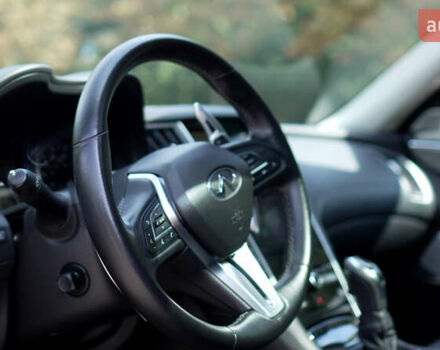 Чорний Інфініті Q50, об'ємом двигуна 3 л та пробігом 66 тис. км за 26500 $, фото 9 на Automoto.ua