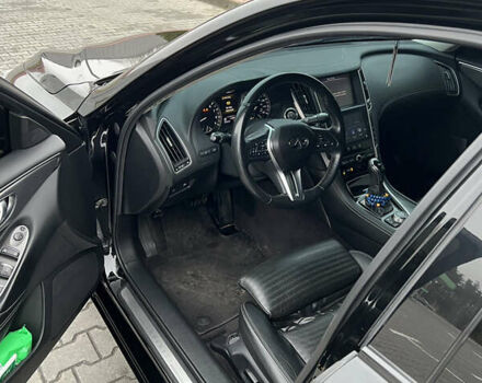 Черный Инфинити Q50, объемом двигателя 3 л и пробегом 113 тыс. км за 17500 $, фото 3 на Automoto.ua