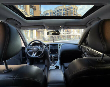 Чорний Інфініті Q50, об'ємом двигуна 3 л та пробігом 82 тис. км за 23000 $, фото 27 на Automoto.ua