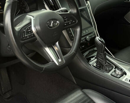 Чорний Інфініті Q50, об'ємом двигуна 3 л та пробігом 115 тис. км за 22000 $, фото 10 на Automoto.ua