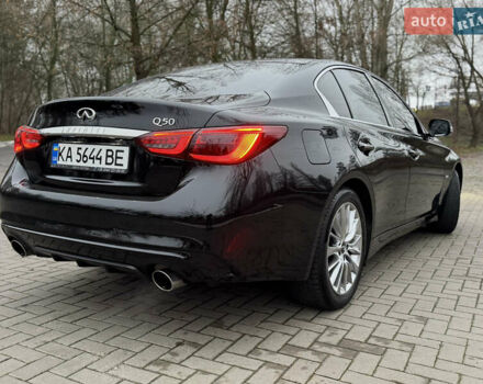 Черный Инфинити Q50, объемом двигателя 1.99 л и пробегом 38 тыс. км за 21500 $, фото 5 на Automoto.ua