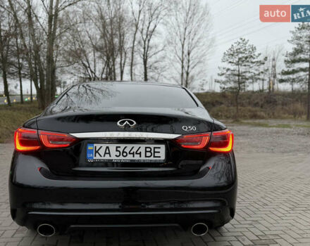 Черный Инфинити Q50, объемом двигателя 1.99 л и пробегом 38 тыс. км за 21500 $, фото 4 на Automoto.ua