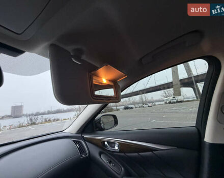Чорний Інфініті Q50, об'ємом двигуна 1.99 л та пробігом 38 тис. км за 21500 $, фото 57 на Automoto.ua