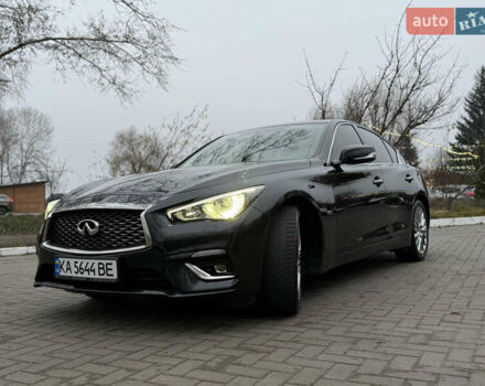 Черный Инфинити Q50, объемом двигателя 1.99 л и пробегом 38 тыс. км за 21500 $, фото 2 на Automoto.ua