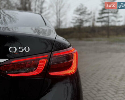 Черный Инфинити Q50, объемом двигателя 1.99 л и пробегом 38 тыс. км за 21500 $, фото 7 на Automoto.ua