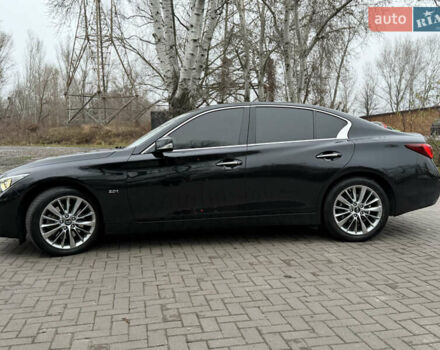 Черный Инфинити Q50, объемом двигателя 1.99 л и пробегом 38 тыс. км за 21500 $, фото 11 на Automoto.ua