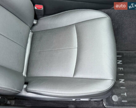 Черный Инфинити Q50, объемом двигателя 1.99 л и пробегом 38 тыс. км за 21500 $, фото 57 на Automoto.ua