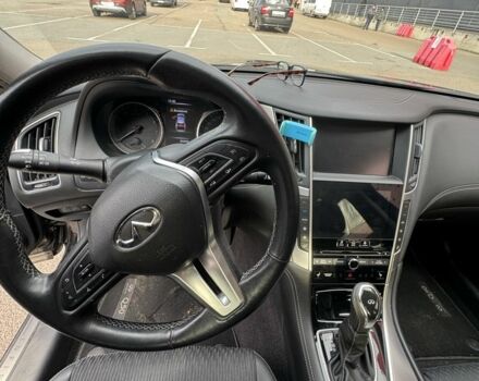 Черный Инфинити Q50, объемом двигателя 2 л и пробегом 66 тыс. км за 20000 $, фото 11 на Automoto.ua